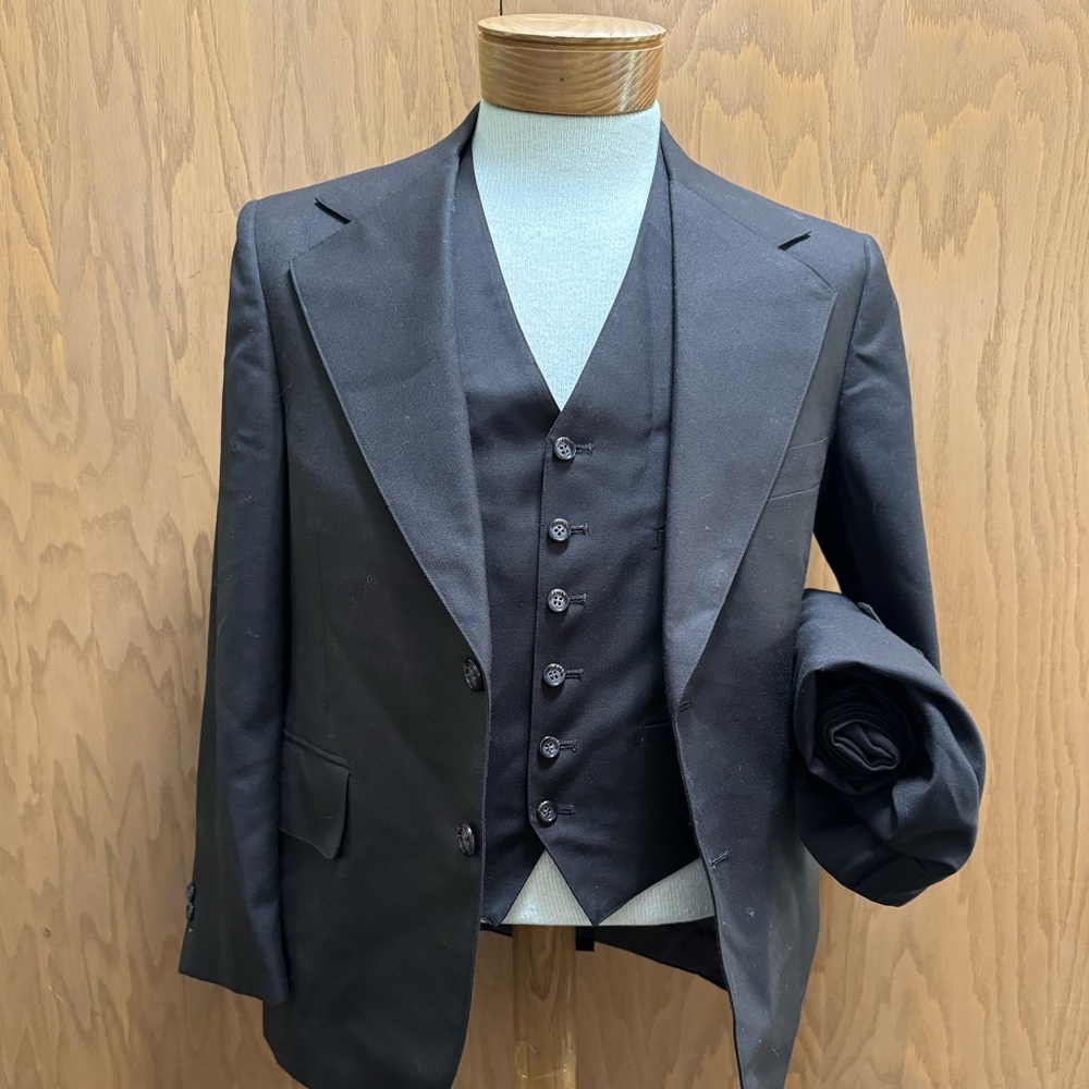 VTG 100% Wool Chocolate Brown Three Piece Suit Mens Size 40S Jacket Pants Vest